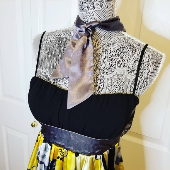 Spring formal mini dress - Picture 4 of 7